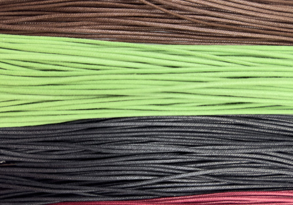 sznurowadła woskowane producent, orągłe w kolorach